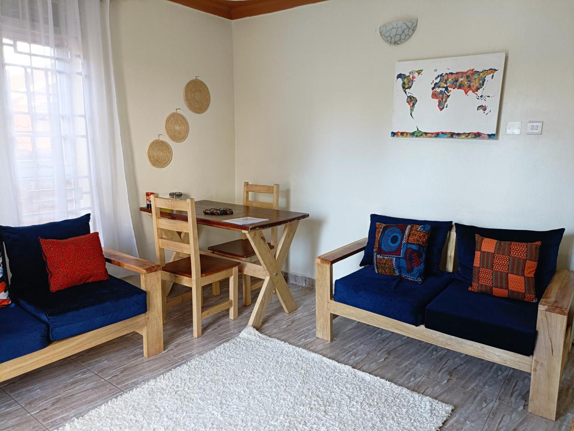 Amaryllis Blue,8mins Source To River Nile,secure, Peaceful, Great Location Apartment *